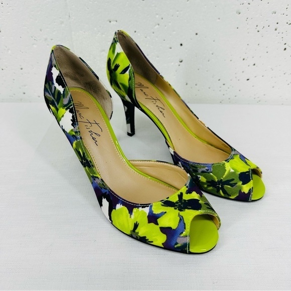 Marc Fisher size 7.5 Joey2 D'orsay Green & Purple Floral Heels - Picture 1 of 13